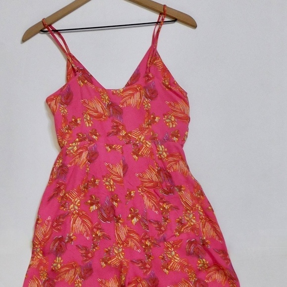 FREE PEOPLE Hot Tropics Jumpsuit Cropped Floral Tie Waist Colorful Print Size 4 - Picture 10 of 16